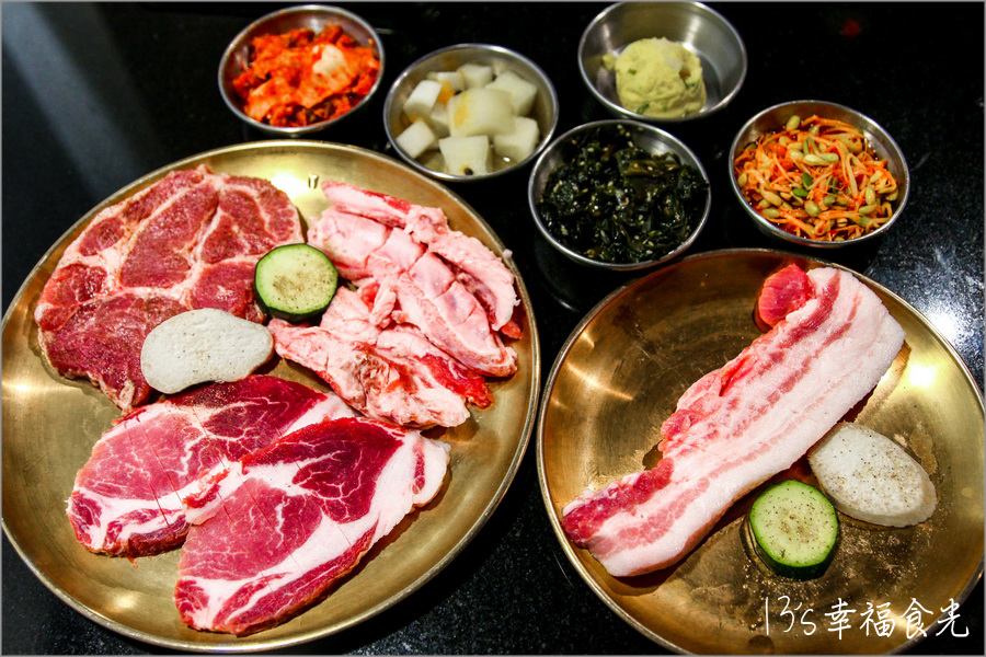 【台中韓式燒肉】高評價台中韓式烤肉店《燒肉滋滋 ZIZI 韓式炭火燒肉》還有親切的桌邊燒烤服務⌇燒肉滋滋停車場⌇燒肉滋滋菜單⌇公益路二段燒肉店⌇公益路餐廳推薦⌇台中寵物友善餐廳 @13&#039;s幸福食光