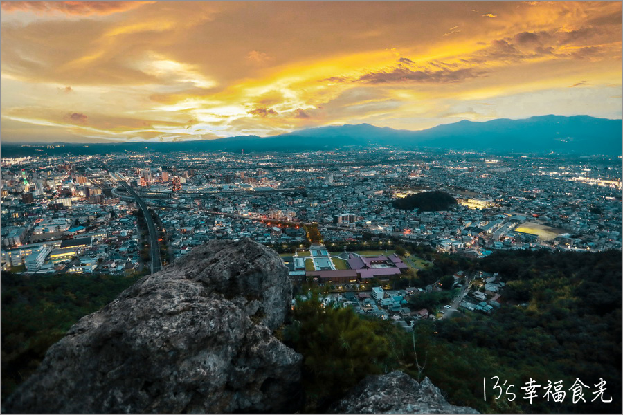 【福島網美景點】打卡在地人的約會秘境～福島市《烏ヶ崎展望デッキ》白天夜晚都好拍｜福島約會景點｜福島市景點｜福島自駕行程 @13&#039;s幸福食光