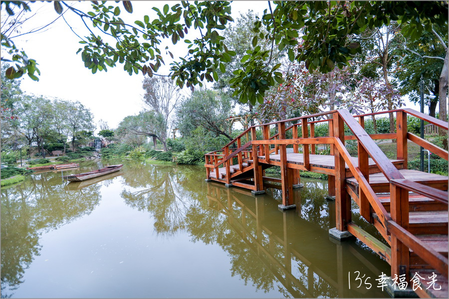 【台南旅遊景點】偽出國旅行趣！台南後壁《雅聞湖濱療癒森林》漫遊雅聞玫瑰花園的療癒景色｜雅聞後壁館｜Terapy餐廳(脈輪廚房)｜雅聞香皂｜雅聞必買｜台南一日遊景點推薦 @13&#039;s幸福食光