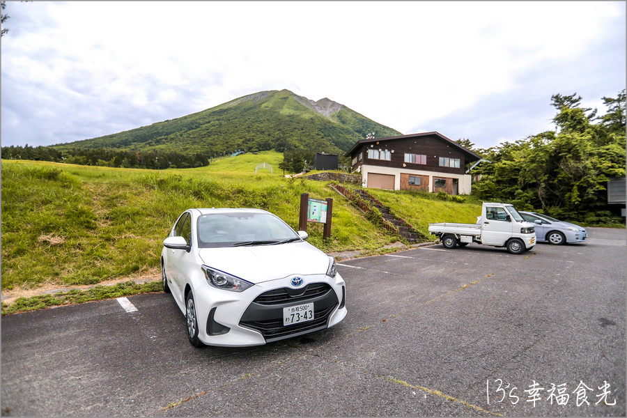 【鳥取旅遊行程】鳥取自由行DAY1鳥取大山半日遊～朝聖大神山神社奧宮｜大山MR.BURGER｜大山牧場牛奶故鄉｜大山櫻水高原空中纜車｜燒肉牛王倉吉店｜鳥取住宿推薦 @13&#039;s幸福食光