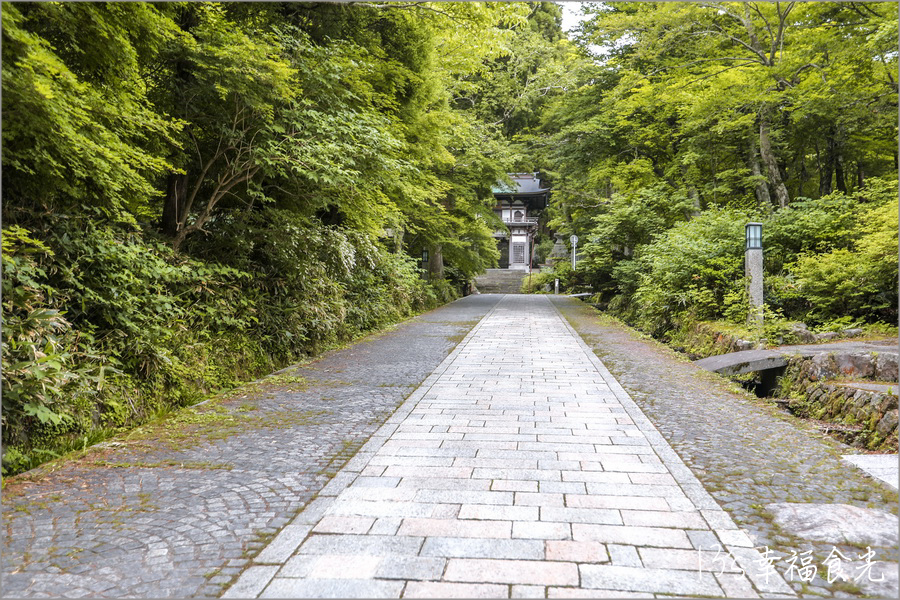 【鳥取旅遊行程】鳥取自由行DAY1鳥取大山半日遊～朝聖大神山神社奧宮｜大山MR.BURGER｜大山牧場牛奶故鄉｜大山櫻水高原空中纜車｜燒肉牛王倉吉店｜鳥取住宿推薦 @13&#039;s幸福食光