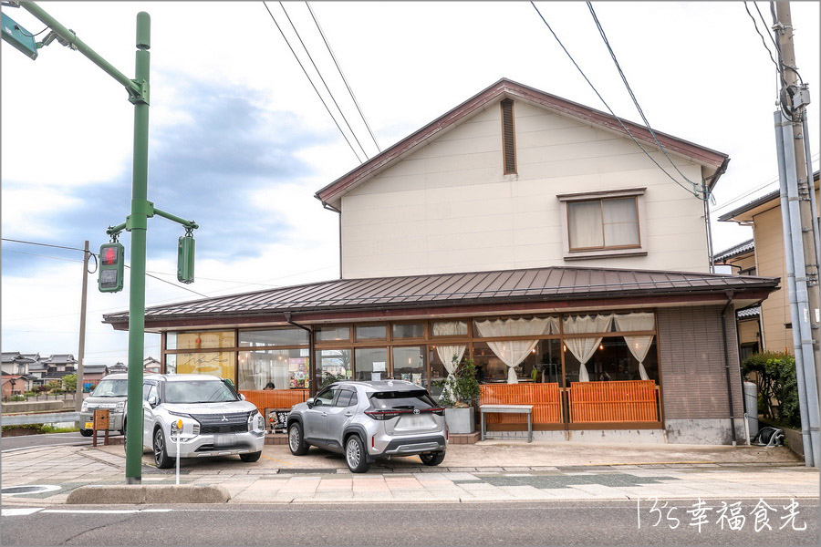 【鳥取旅遊行程】鳥取自由行DAY2倉吉一日遊行程～すみれ食堂(牛骨拉麵)｜北榮町名偵探柯南散步路線｜倉吉白壁土蔵群｜出雲山展望台｜大湊宮鳥居｜東鄉池漫遊 @13&#039;s幸福食光