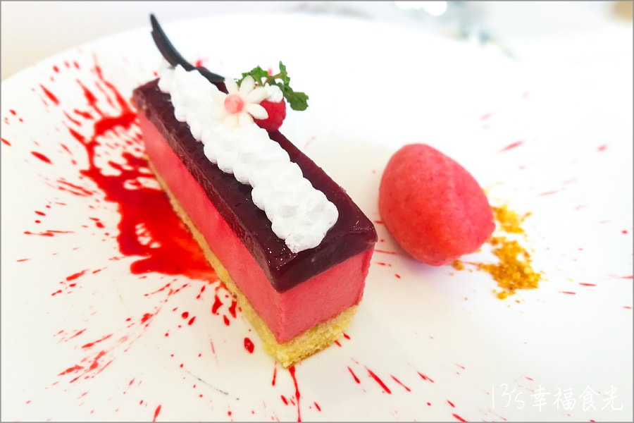 【河內餐廳推薦】越南貴婦餐廳「The Clover Restaurant法式料理餐廳」~神秘巷裡的浪漫歐風建築|品嘗頂級法式料理 - 第49張圖