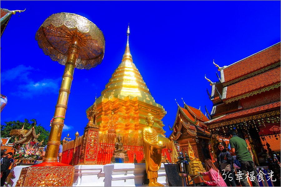 【泰國清邁景點】素帖山旅遊「雙龍寺Wat Phra That Doi Suthep」~朝聖雙龍階梯.讓高僧祈福綁白繩 - 第35張圖