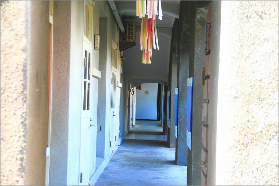 【花蓮市文青景點】日式老建築「松園別館」~滿園百年老松清幽靜謐.也能俯瞰花蓮港美景 - 第14張圖