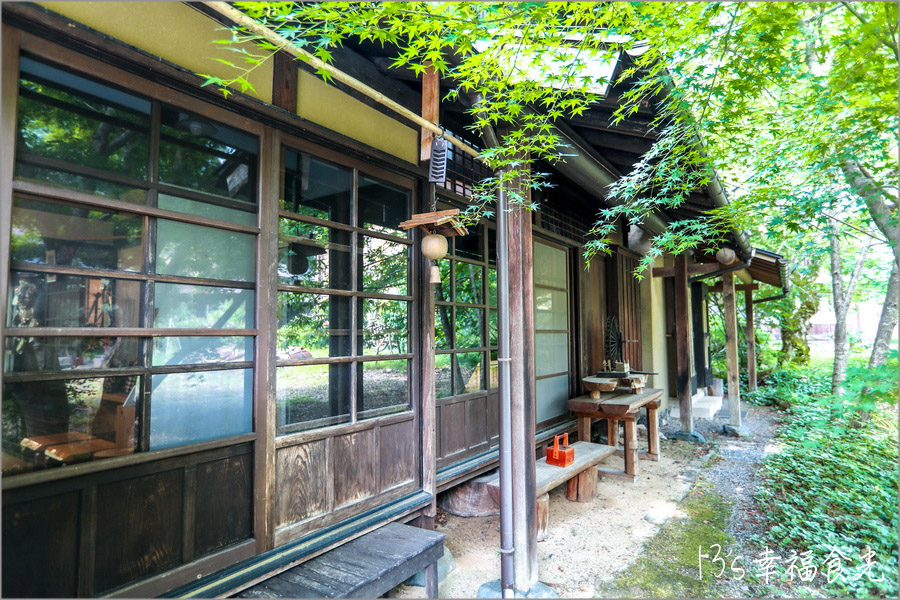 【鳥取旅遊行程】鳥取自由行DAY4鳥取鐵道主題一日遊～若櫻鐵道＆智頭急行｜隼駅｜若櫻駅｜戀山形駅｜八頭迷你SL蒸汽火車博物館｜不動院岩屋堂｜板井原傳統的建造物群保存地區 @13&#039;s幸福食光
