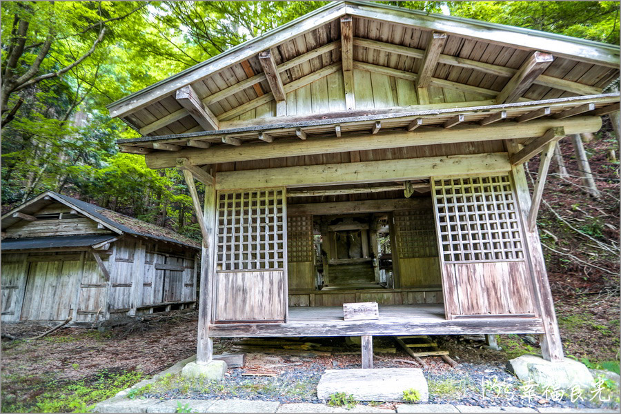 【鳥取旅遊行程】鳥取自由行DAY4鳥取鐵道主題一日遊～若櫻鐵道＆智頭急行｜隼駅｜若櫻駅｜戀山形駅｜八頭迷你SL蒸汽火車博物館｜不動院岩屋堂｜板井原傳統的建造物群保存地區 @13&#039;s幸福食光