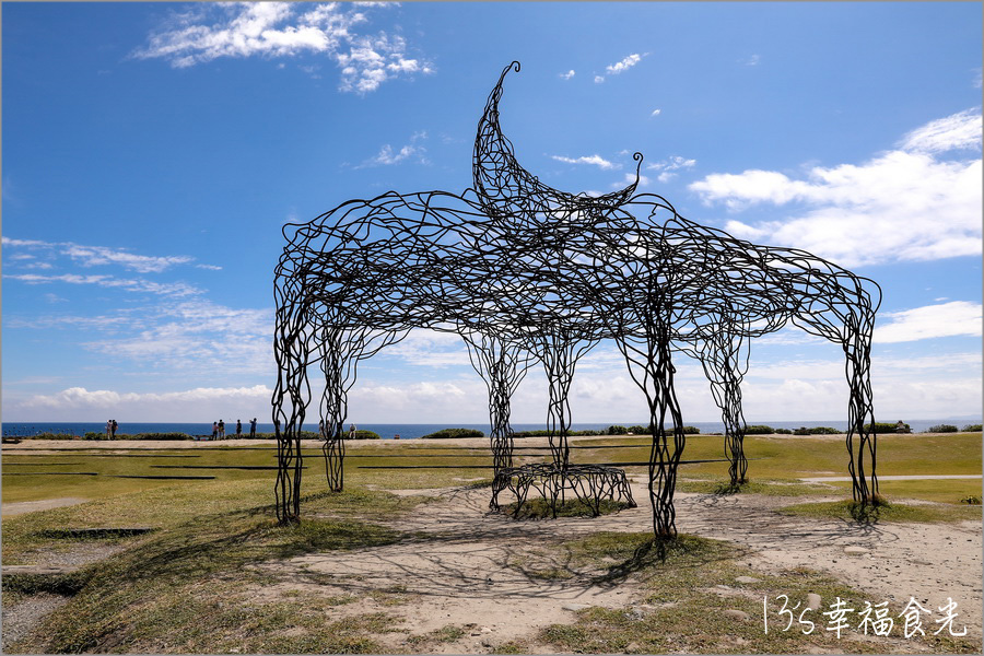 【台東三天兩夜2026】暑假衝台東玩~台東三天兩夜行程就醬玩!住宿︰台東趣淘漫旅飯店|南田裝置藝術|南迴驛站|大鳥休憩區|華源海灣天空之鏡|加路蘭銀河|阿咪米苔目|我在玩-玩冰箱|台東熱氣球2026 - 第40張圖