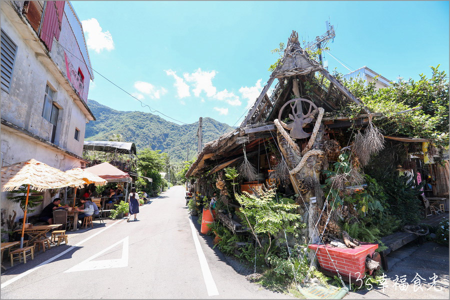 【台東三天兩夜2026】暑假衝台東玩~台東三天兩夜行程就醬玩!住宿︰台東趣淘漫旅飯店|南田裝置藝術|南迴驛站|大鳥休憩區|華源海灣天空之鏡|加路蘭銀河|阿咪米苔目|我在玩-玩冰箱|台東熱氣球2026 - 第48張圖