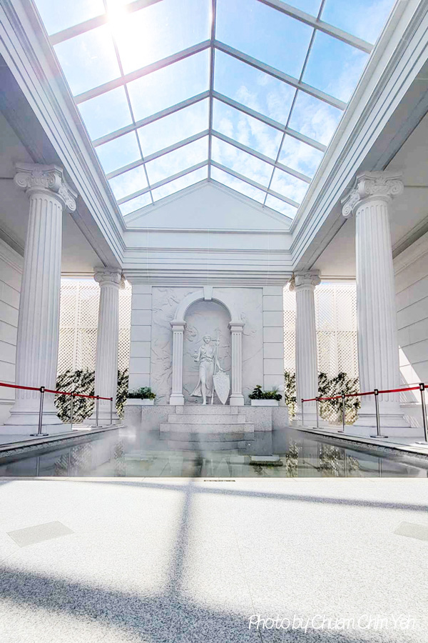 【嘉義大林城堡景點】純白系歐風城堡觀光工廠!嘉義大林「蓋婭莊園」宛如置身國外~拍照打卡景點|大林康倪時代美學莊園|蓋婭莊園門票|大林觀光工廠|大林景點|嘉義旅遊景點 - 第18張圖