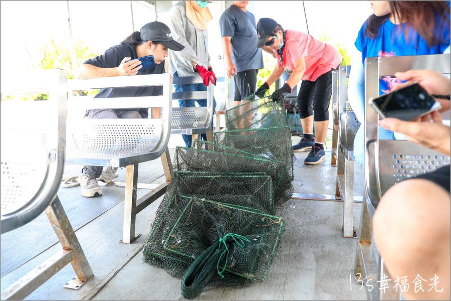 【台南四草一日遊】到四草溼地來旅行~搭乘台江生態遊船漫遊四草溼地|趣味漁夫體驗在媽祖宮九塊庴生態園區抓虱目魚|椰庭景觀餐廳|四草景點|台南旅遊景點 - 第17張圖