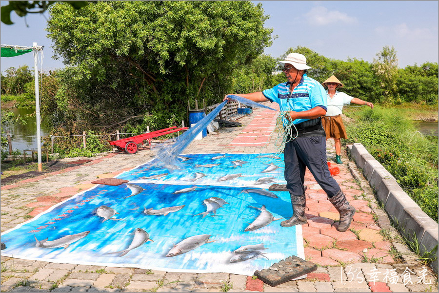 【台南四草一日遊】到四草溼地來旅行~搭乘台江生態遊船漫遊四草溼地|趣味漁夫體驗在媽祖宮九塊庴生態園區抓虱目魚|椰庭景觀餐廳|四草景點|台南旅遊景點 - 第39張圖 台南四草一日遊