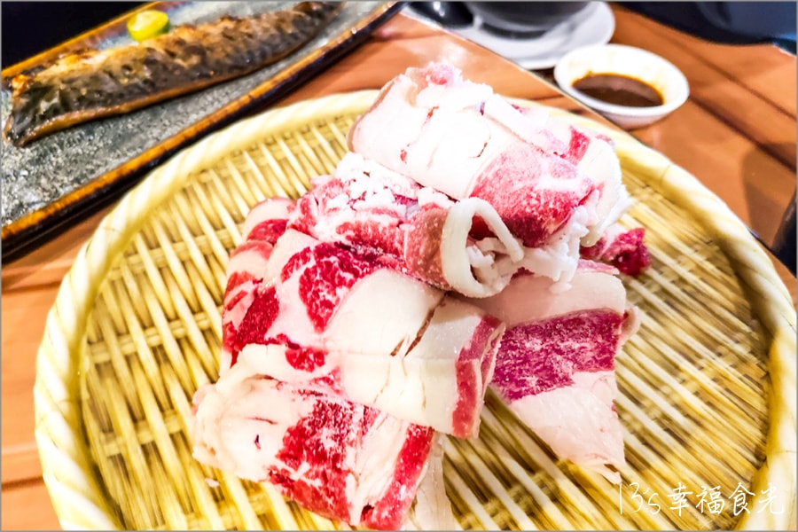 【南投市日式料理推薦】南投好吃日本料理「八貫饗手創料理」三和店～食材鮮美物超所值（CP值高）