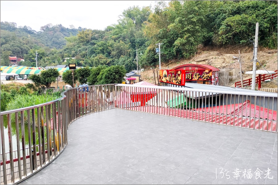 【南投旅遊景點】一泡而紅！山中傳奇泡麵土地公廟！南投中寮「石龍宮 泡麵土地公廟」求平安求發財｜南投中寮景點｜南投一日遊景點｜南投旅遊