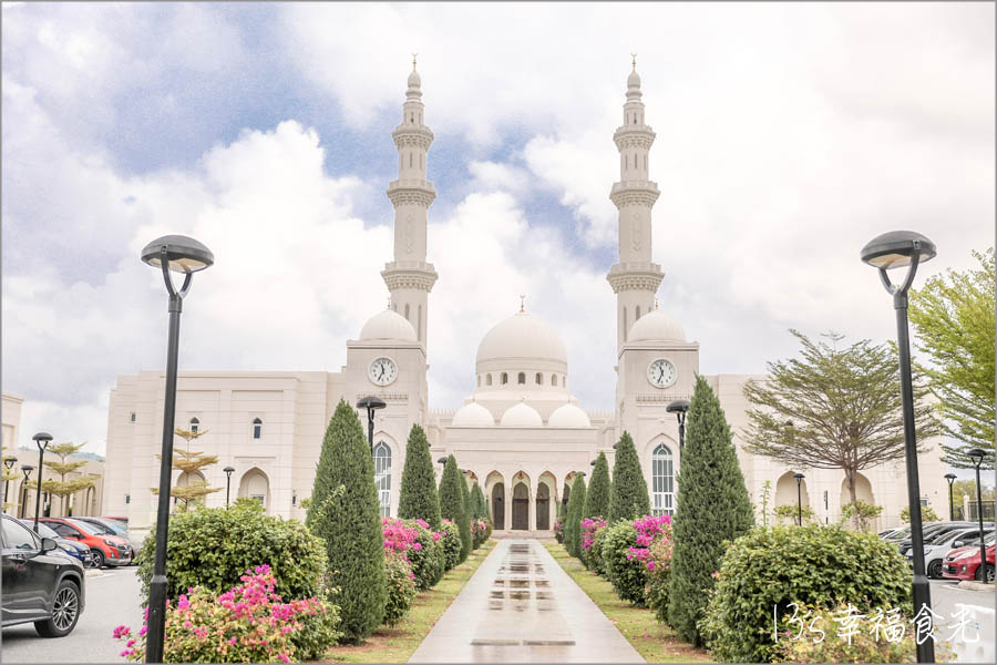 森美蘭景點Masjid Sri Sendayan清真寺