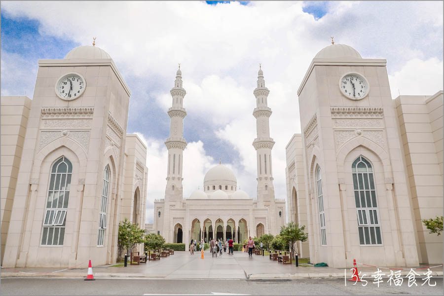森美蘭景點Masjid Sri Sendayan清真寺