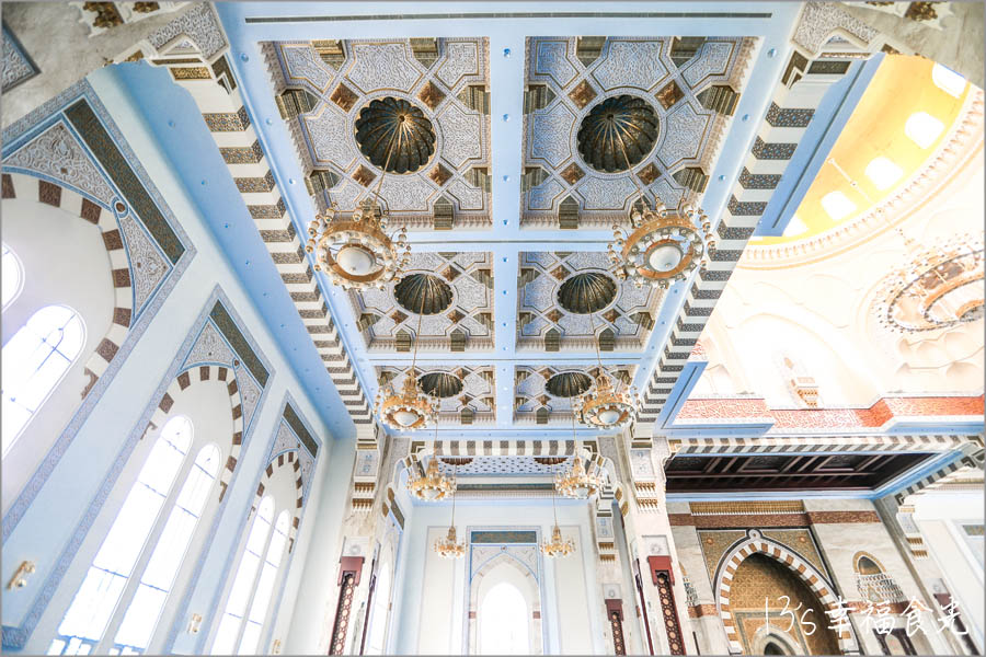 【森美蘭景點】馬來西亞最美清真寺之一「Masjid Sri Sendayan 斯里森達延清真寺」被譽為馬來西亞版的泰姬瑪哈陵｜馬來西亞清真寺｜馬來西亞自由行