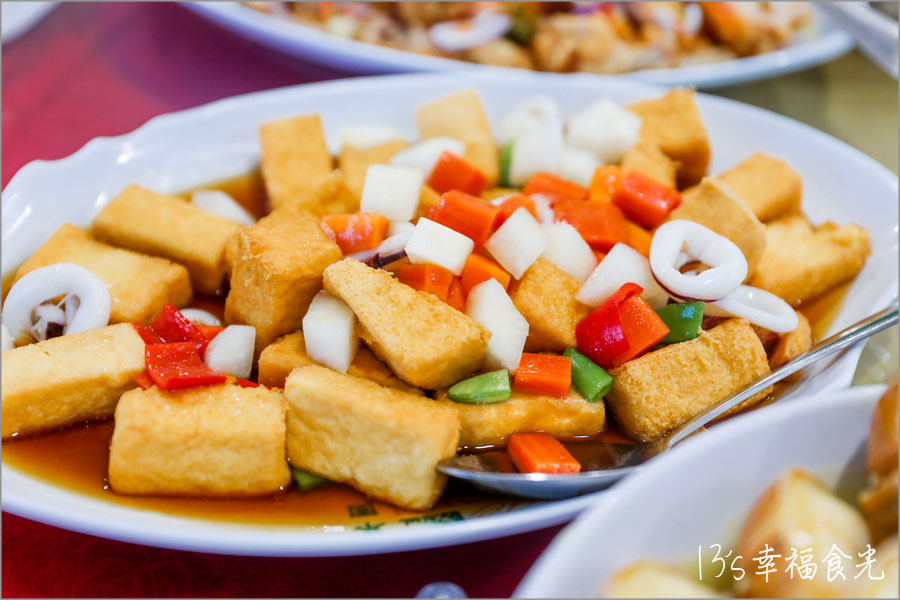 【柔佛美食餐廳推薦】馬來西亞最南海鮮餐廳~柔佛州邊佳蘭四灣島「翡翠園海鮮酒家」吃爆野生龍蝦 - 第24張圖 【柔佛美食餐廳推薦】馬來西亞最南海鮮餐廳~柔佛州邊佳蘭四灣島「翡翠園海鮮酒家」吃爆野生龍蝦